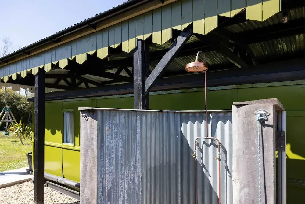 Unique Comfy Remodelled Railway Carriage