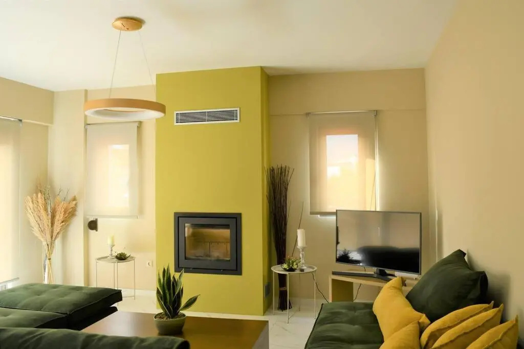 Spacious & Minimal Apartment Near Airport Paiania Coniann Filoxenia