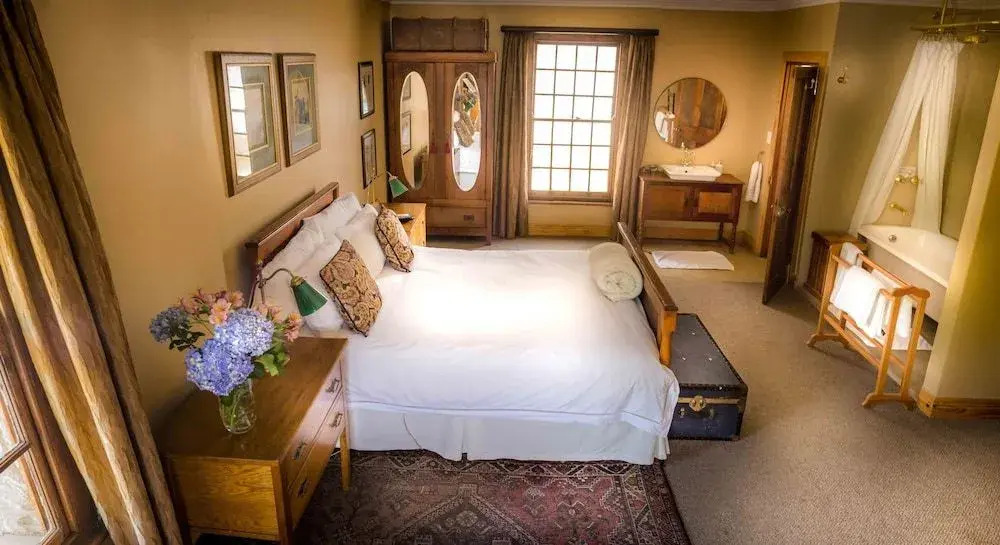 The FarSide Dam Cottage