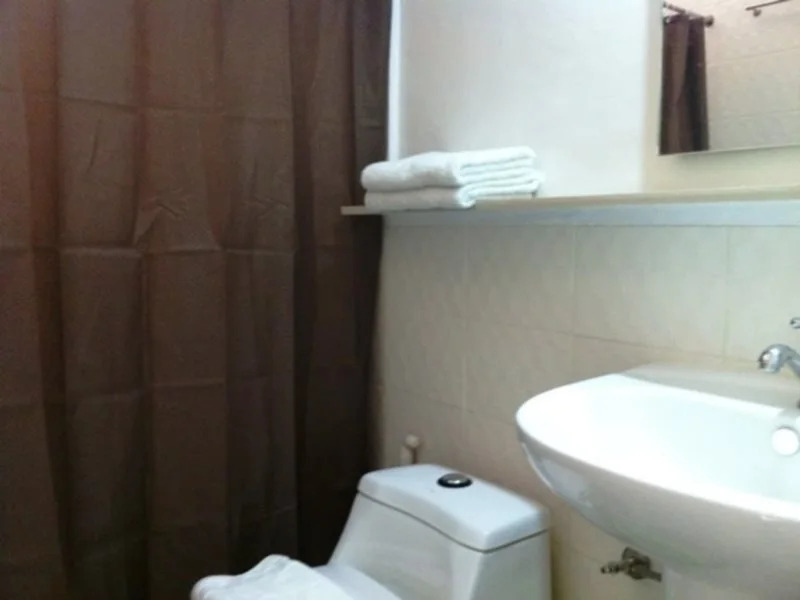 Myras Family Inn
