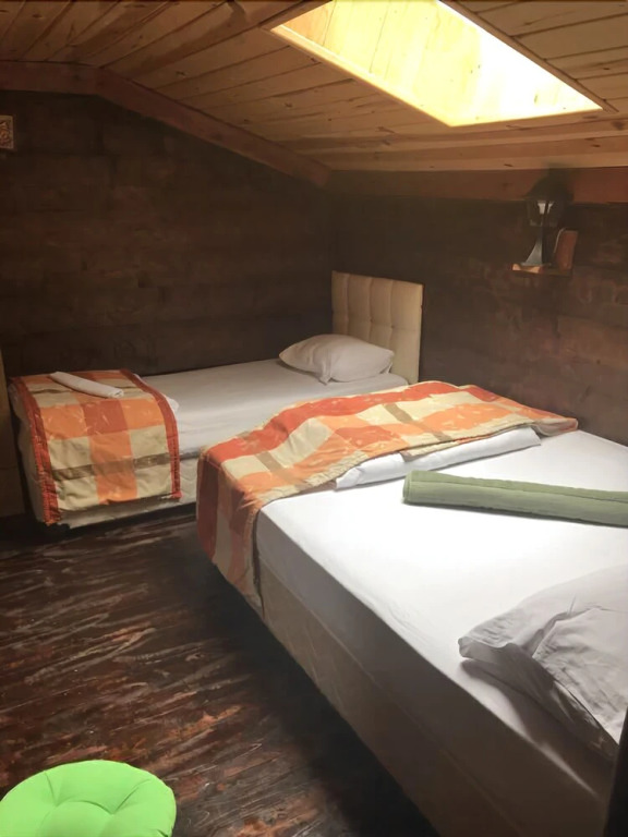 Sura Suites