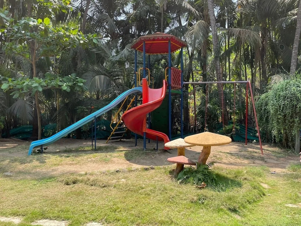 Raj Resort