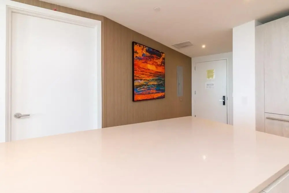 Hyde Beach Luxury -resort 1 Bedroom Apts by Redawning