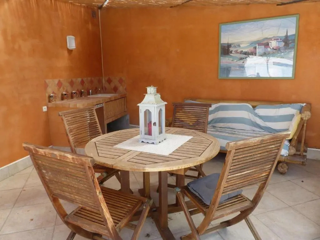 Villa Le Lavandou, 3 pièces, 4 personnes - FR-1-308-146