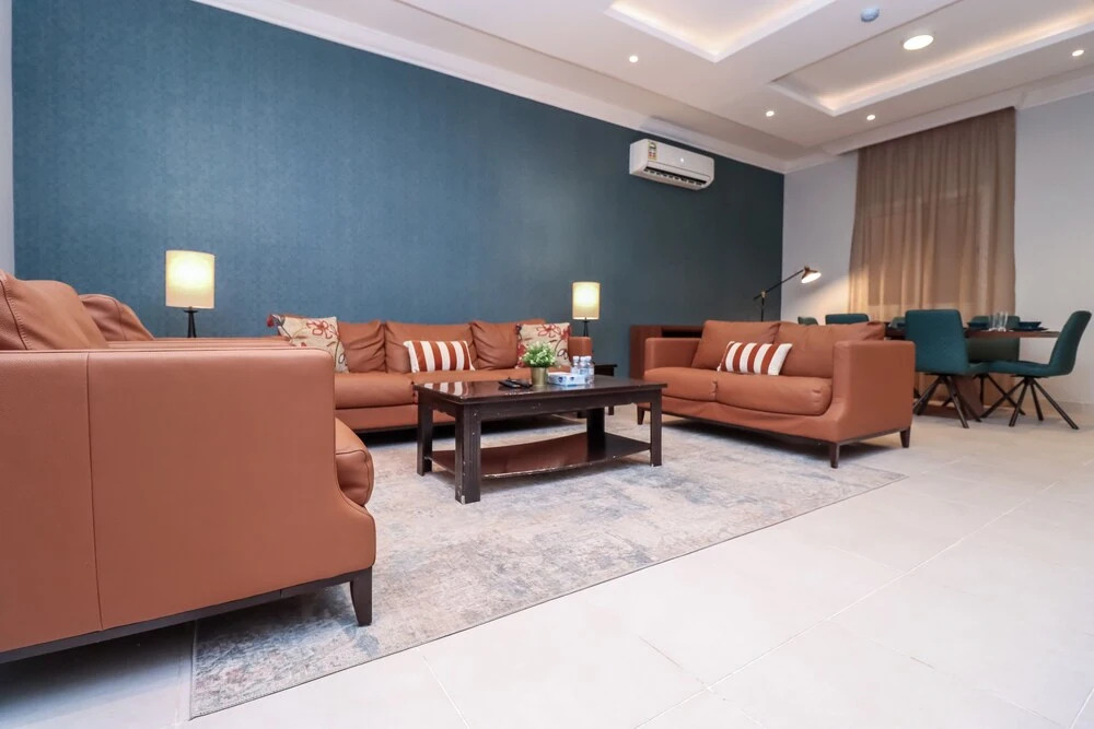 Mabaat - Jarat Al Wadi Dhahrat Laban - 255
