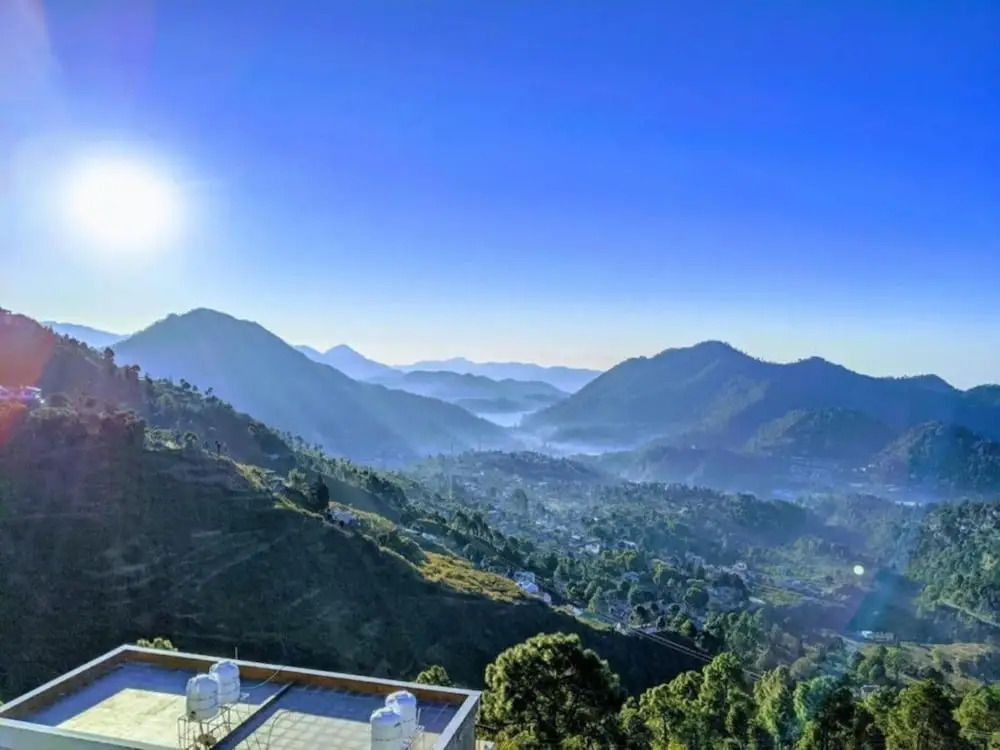 Goroomgo Colonel Cottage Lake View Nainital
