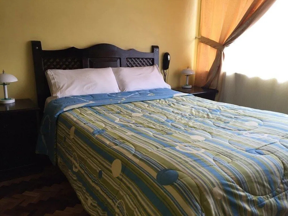 Hostal El Jardin Latino