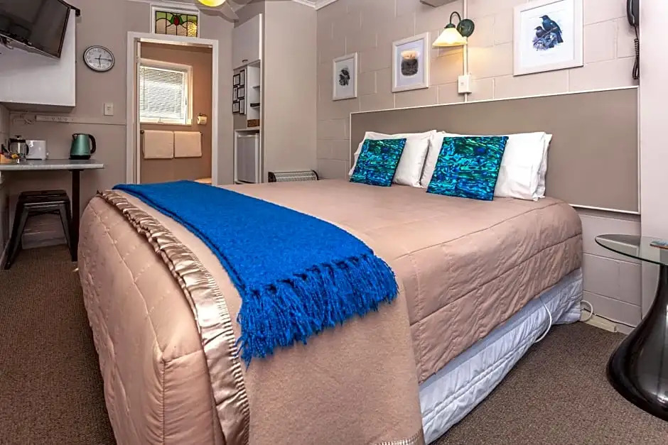 Brookby Motel