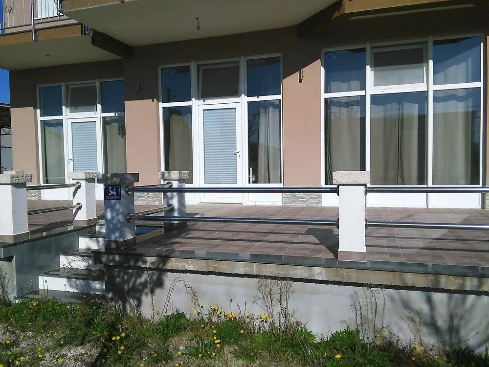 Villa Aurora