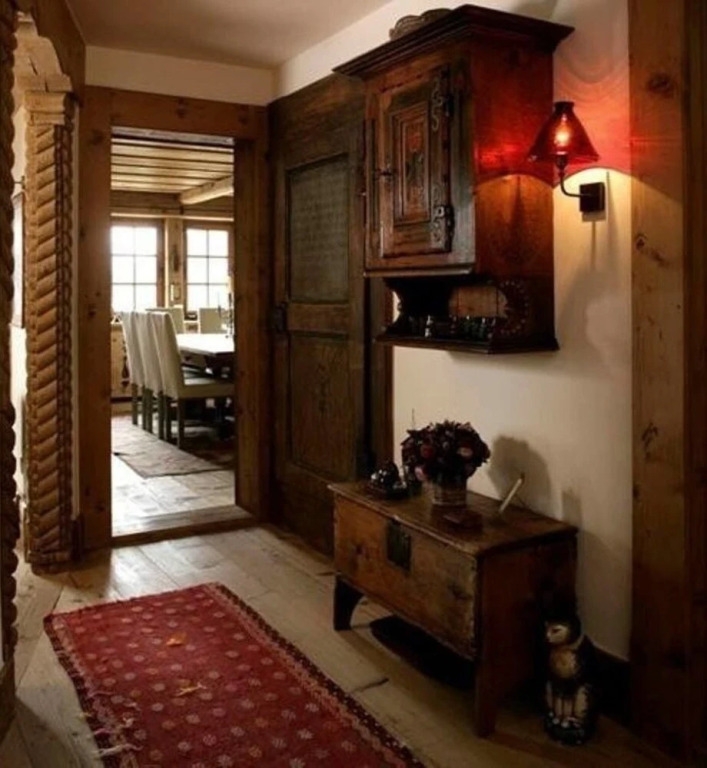 Cozy fully serviced Twin Chalets