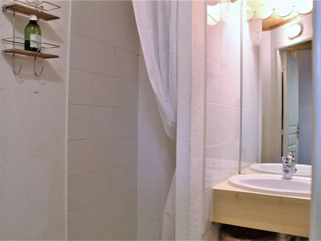 Appartement Risoul, 3 pièces, 6 personnes - FR-1-330-504