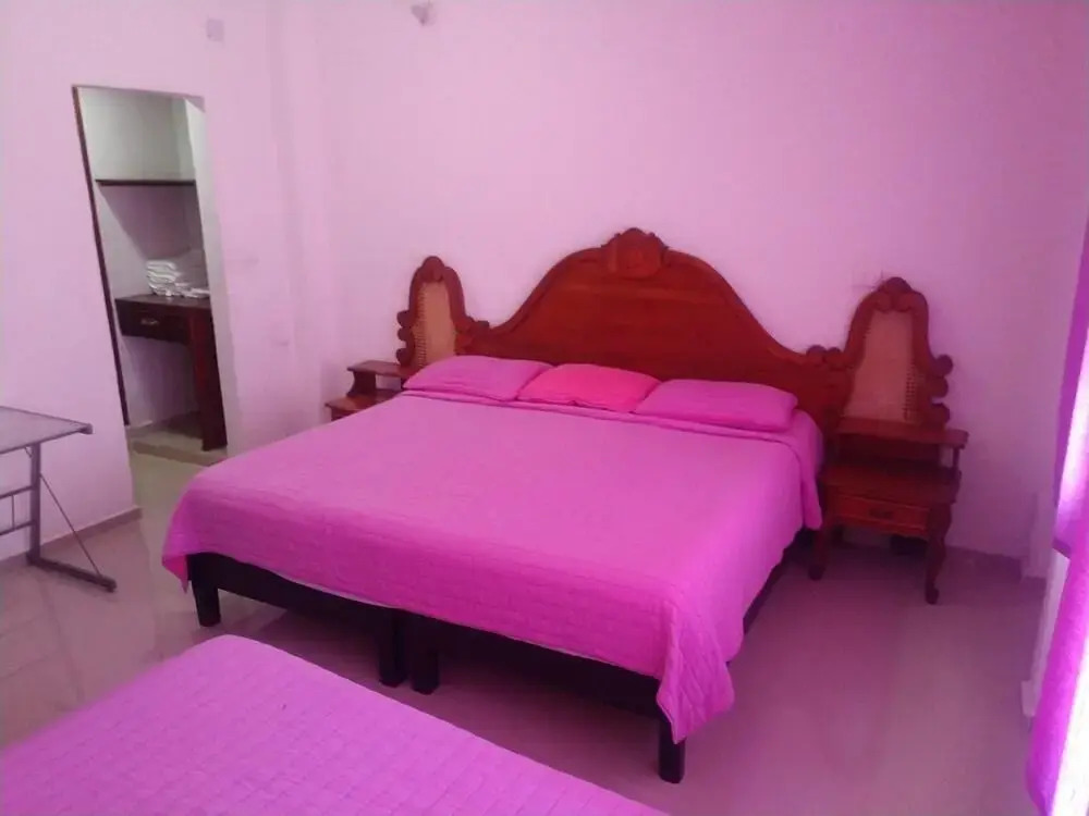 Hotel Atenas Inn