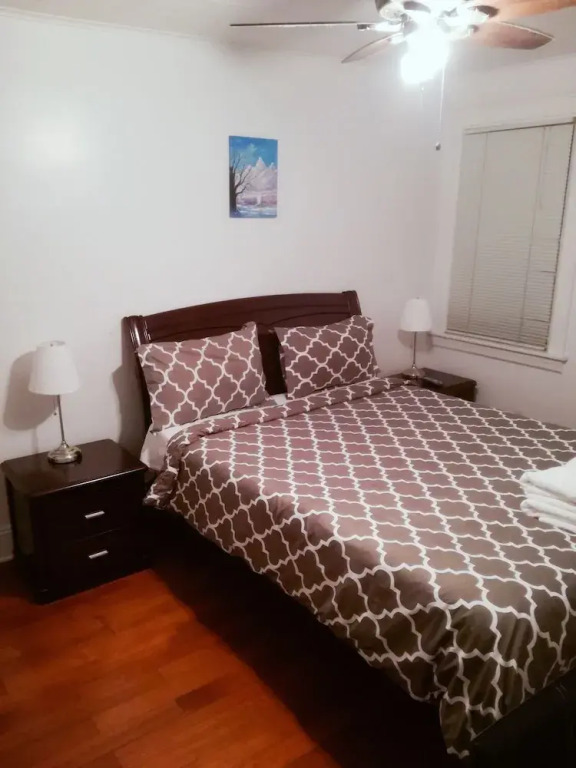 Purple Garden Guesthouse LGA