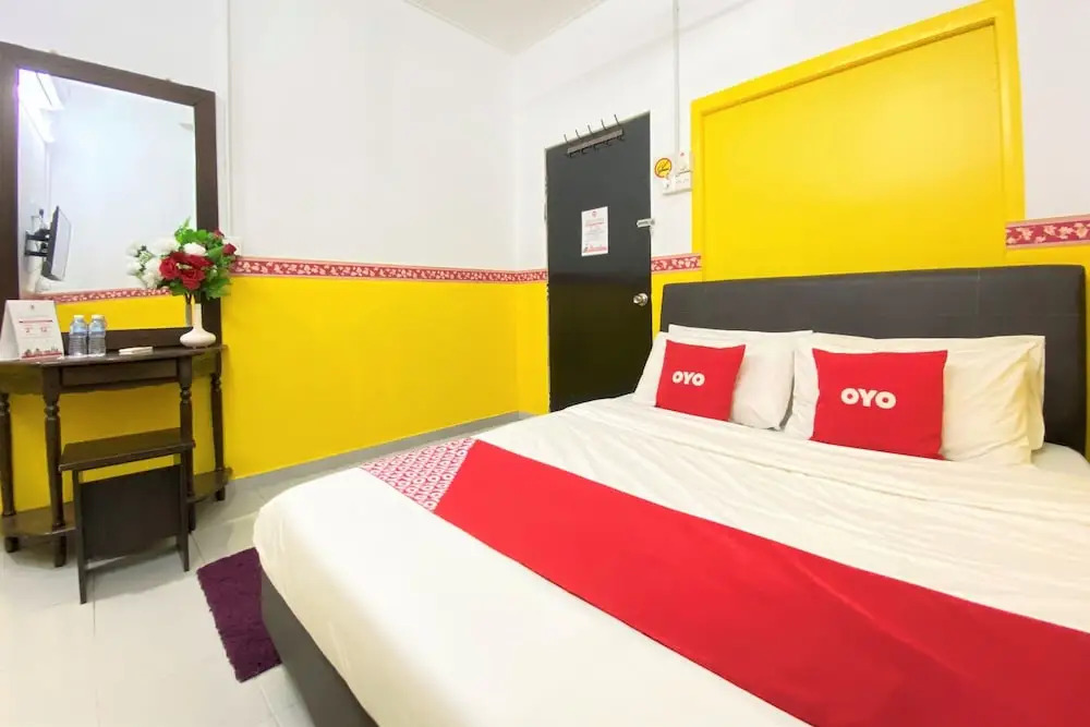 OYO 90176 Dcruz Sunrise Villa
