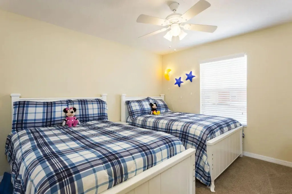 Paradise Palms - 5 BR Private Vacation Home with Private Pool with pool heat opt