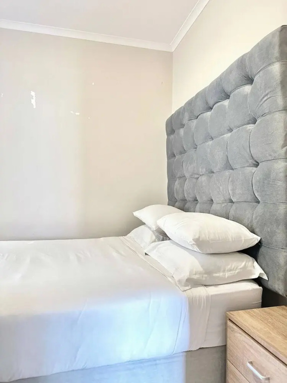 Humble Abode - 93 On New - Midrand