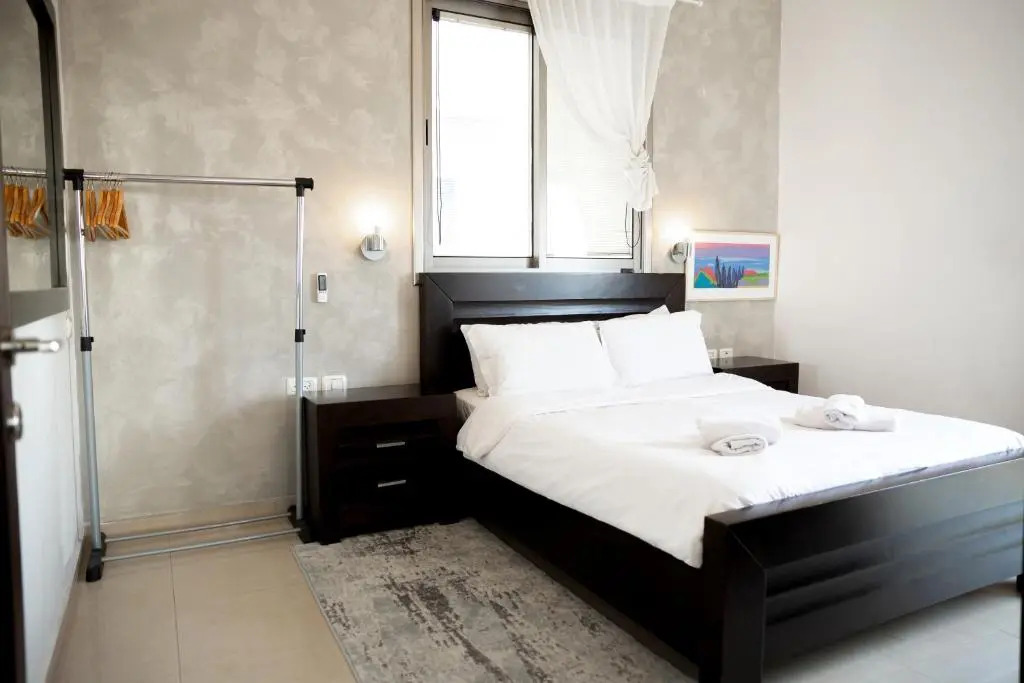 Sea View Apartment Prime Location On The Beach