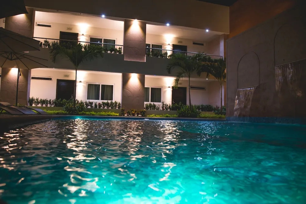 Luxury Hotel Inn