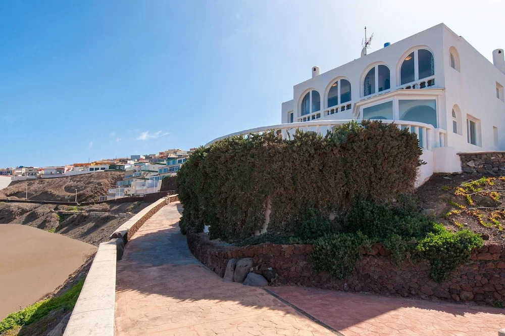 Playa del Hombre Deluxe Luxury Apartments