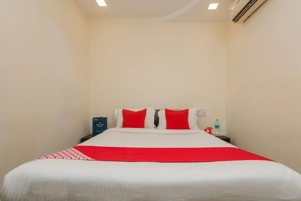 OYO 10103 Hotel Aviva