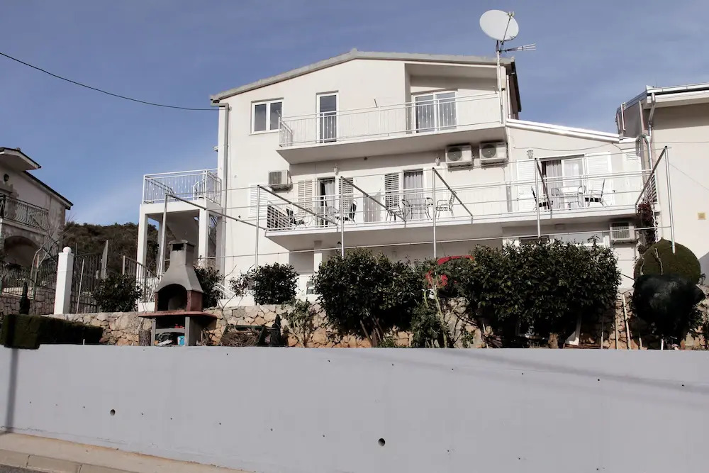 Apartments Mirjana