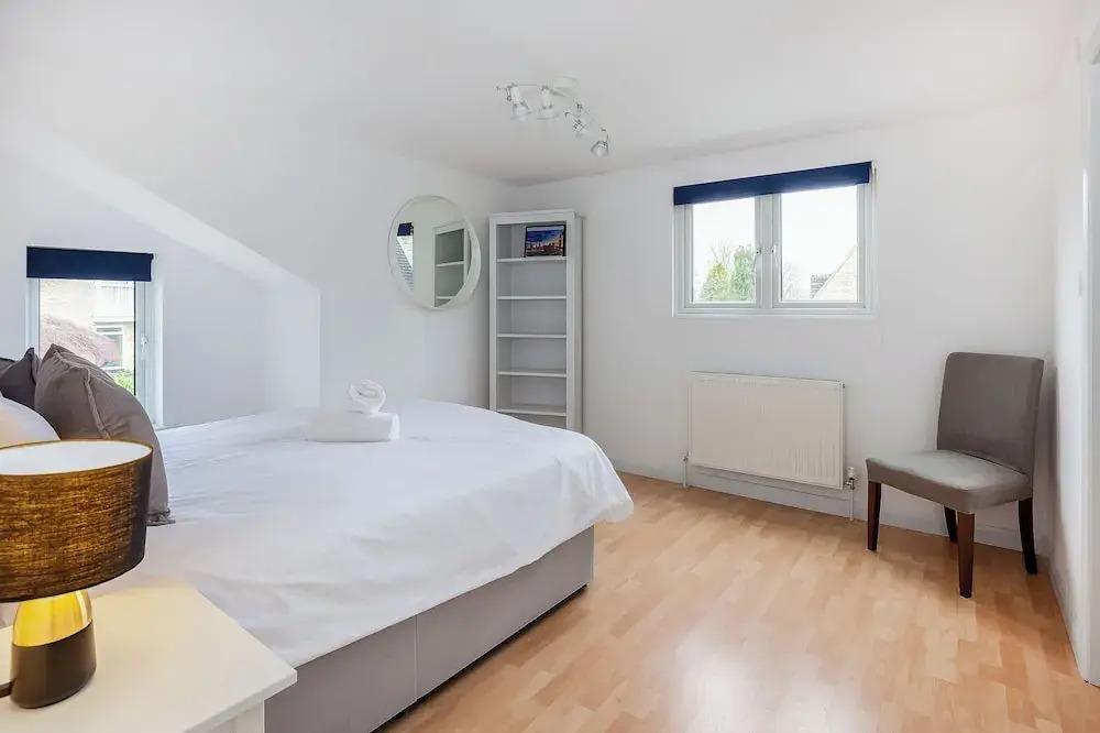 Spacious 3BD with Large Garden in Aynho