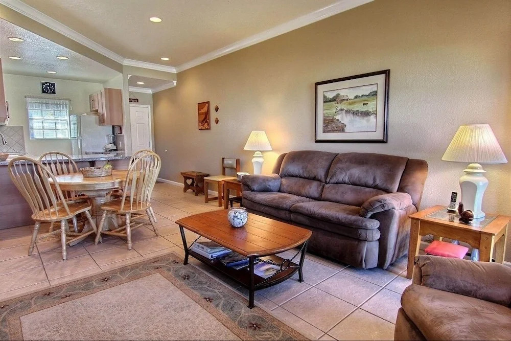 Island 37 2 Bedroom Condo