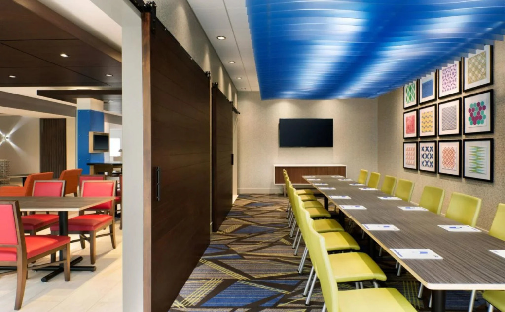 Holiday Inn Express - Alliance by IHG