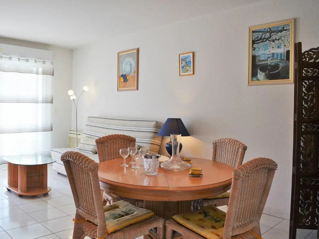 Appartement Le Lavandou, 2 pièces, 4 personnes - FR-1-251-399