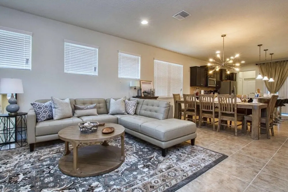 1820GD - Windsor at Westside - 5 Br Villa