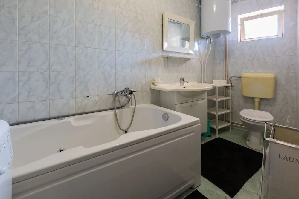 Apartments Kalla