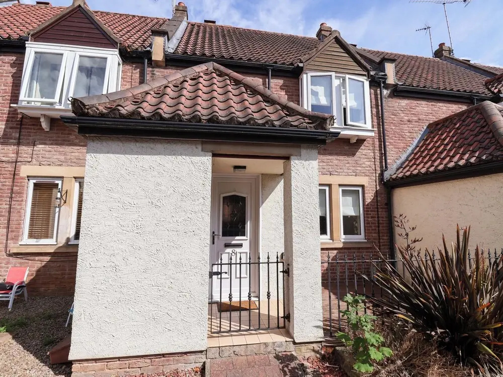 8 Williamson Drive