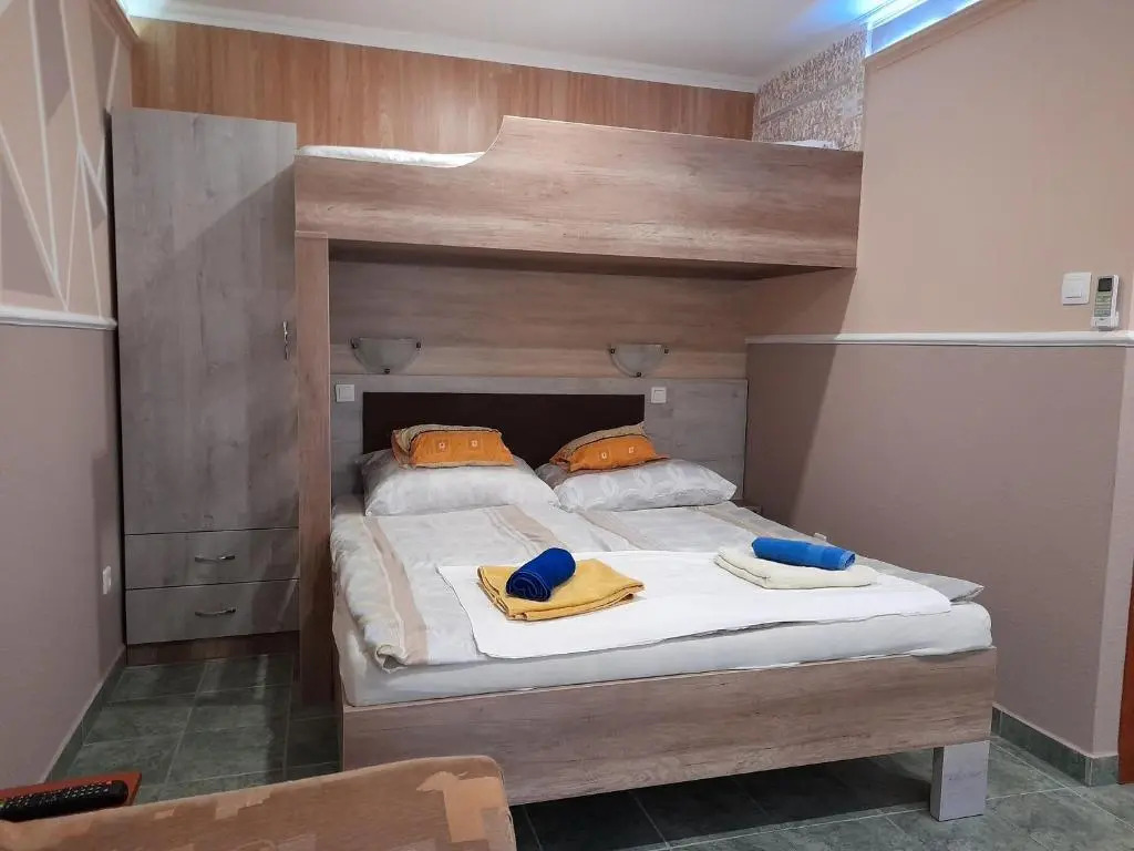 Andrea Apartman