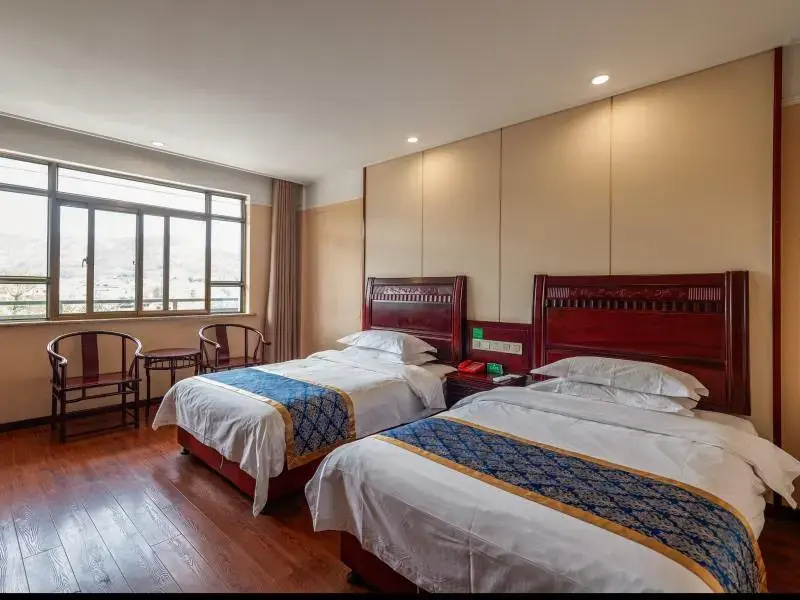 GreenTree Alliance Chizhou Jiuhuashan Zodiac statue of God Hotel