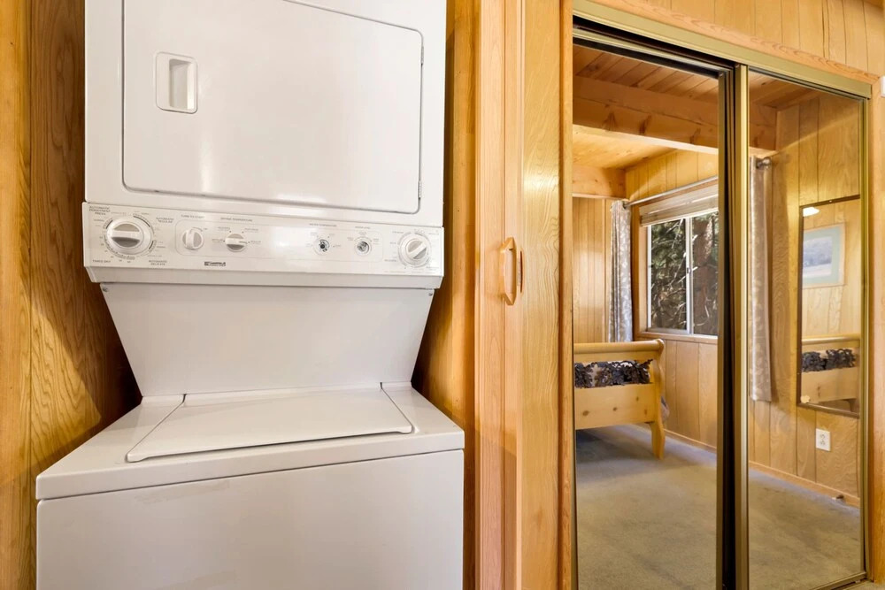 The Main Escape 380 by RedAwning