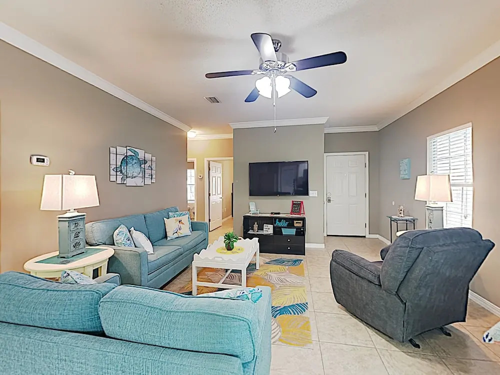 Dreamy W/ Pool, 4 Miles To Orange Beach 3 Bedroom Condo
