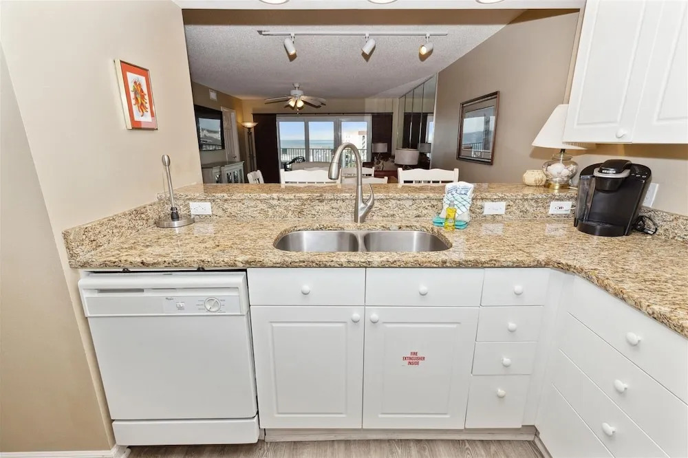 Seacrest 604 is a 2 BR Gulf Front on Okaloosa Island by RedAwning