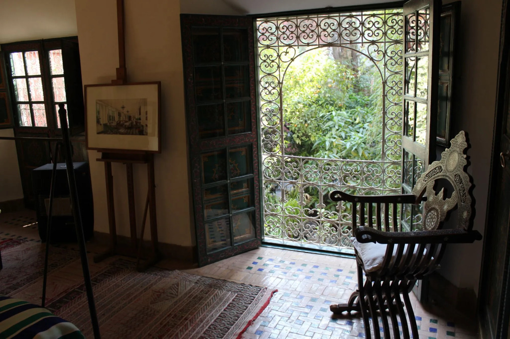 Riad Kaiss By Anika