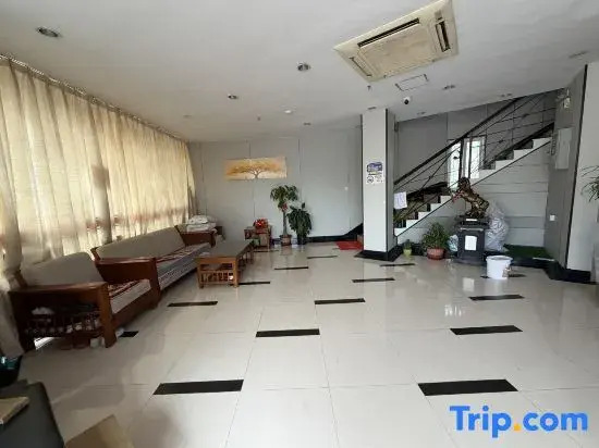Shanghai Zhenchu Hotel
