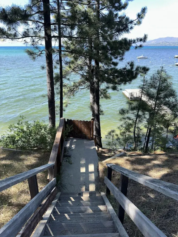 Cyh1281- Tahoe Acres 5 Bedroom Home