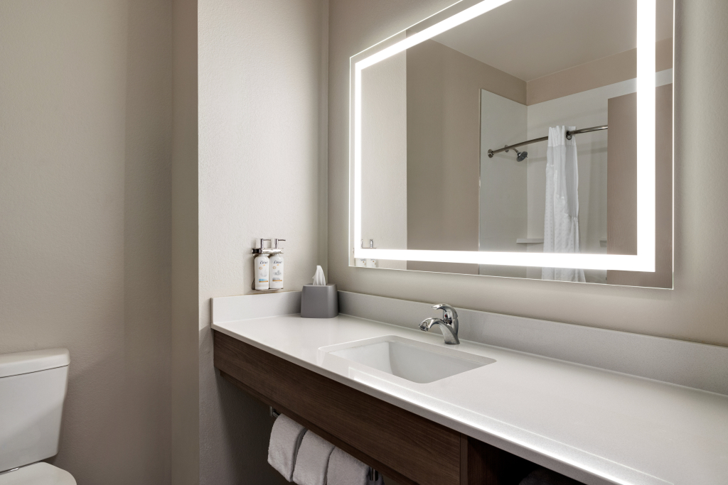 Holiday Inn Express & Suites Forrest City by IHG
