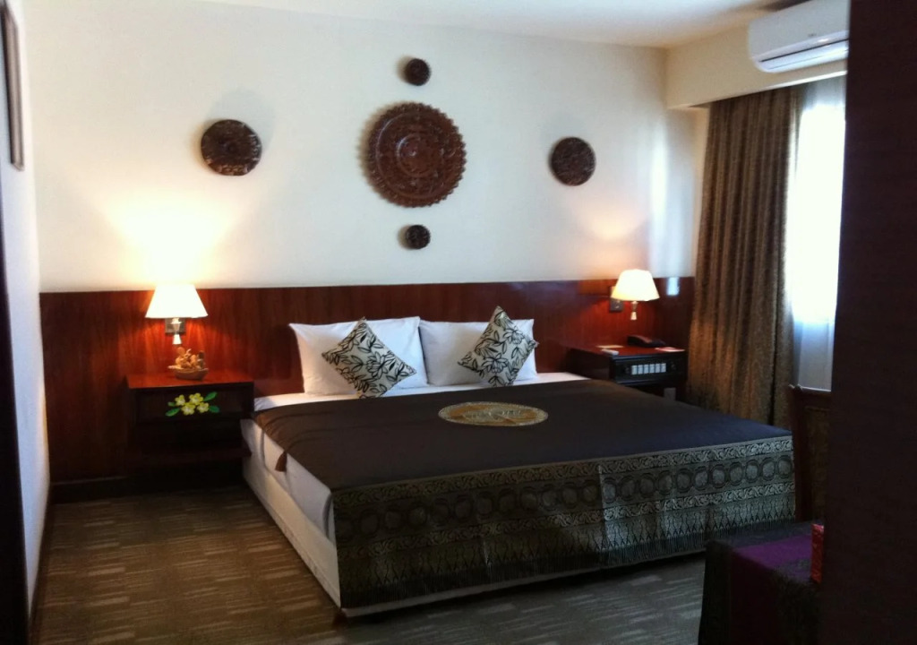 Hotel Riveria