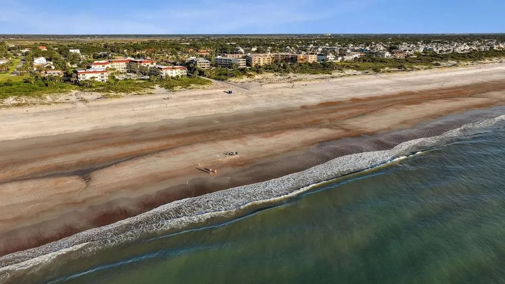 Beachfront Luxe Epic Ocean Views Sleeps 6