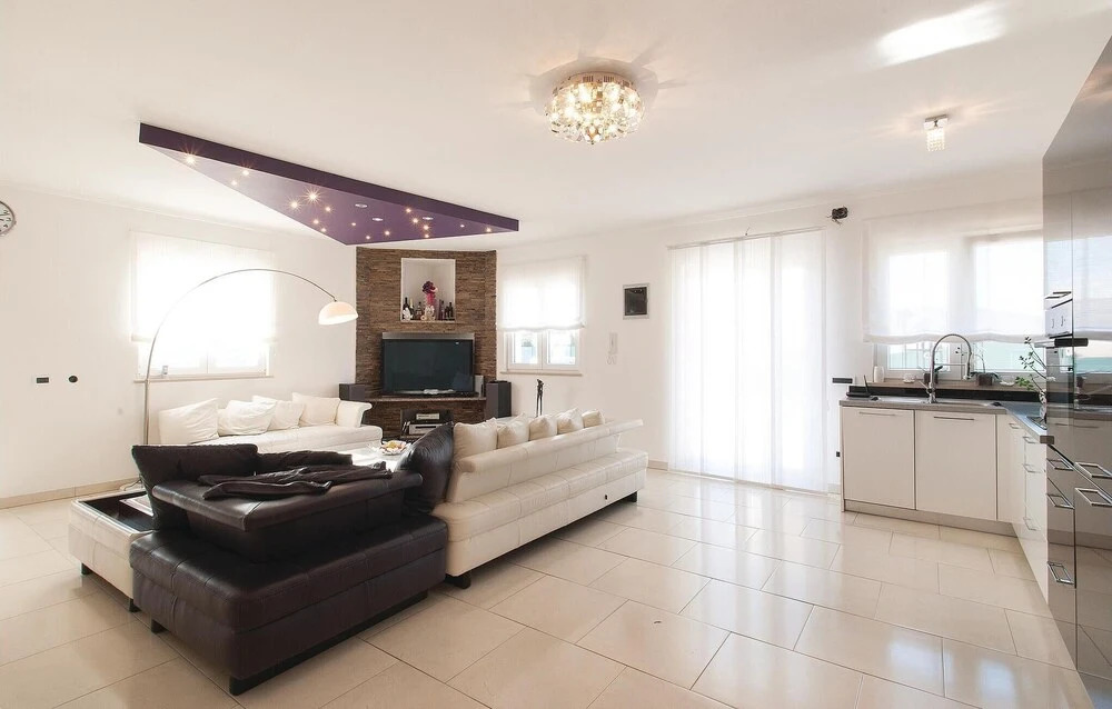 Awesome Home in Rovinj with Hot Tub, WiFi & 2 Bedrooms