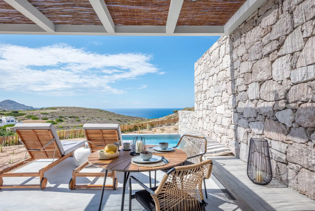 Ariadne Suites