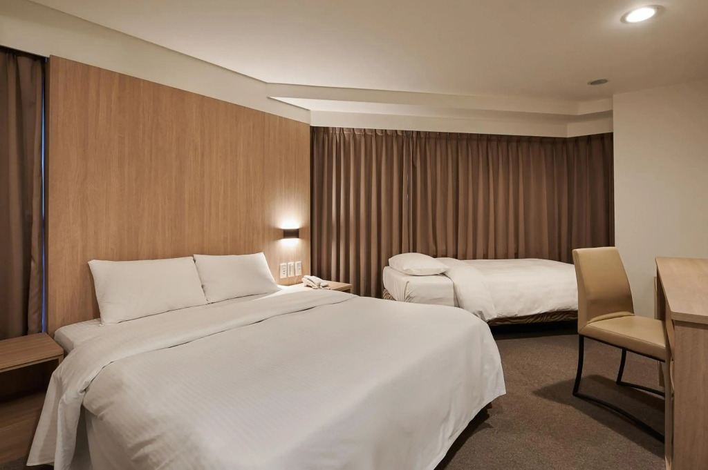 Nei Jiang Hotel