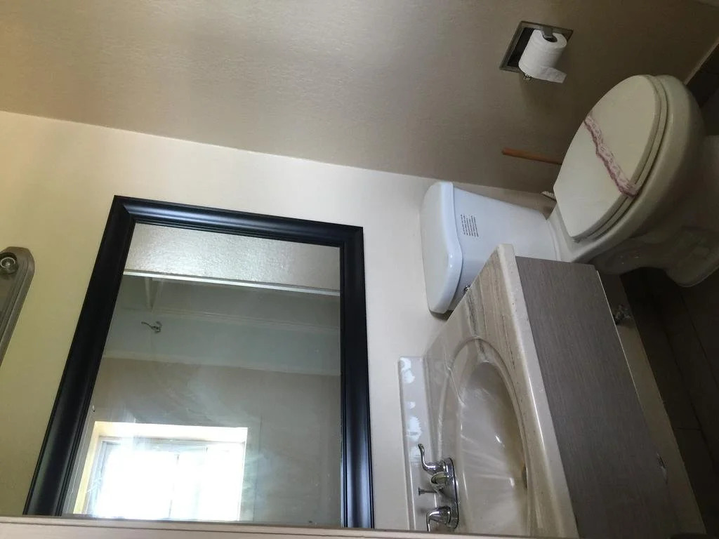 Pelican Inn and Suites