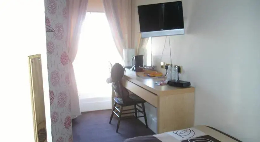 Seahaven Hotel