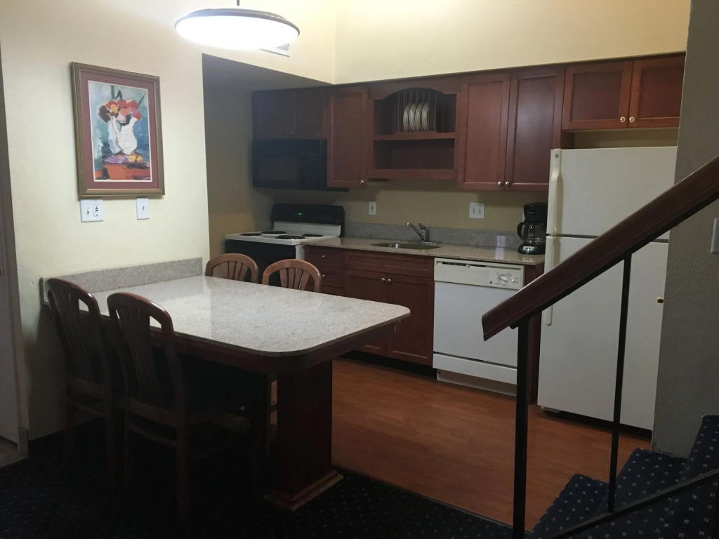 Affordable Suites of America Grand Rapids