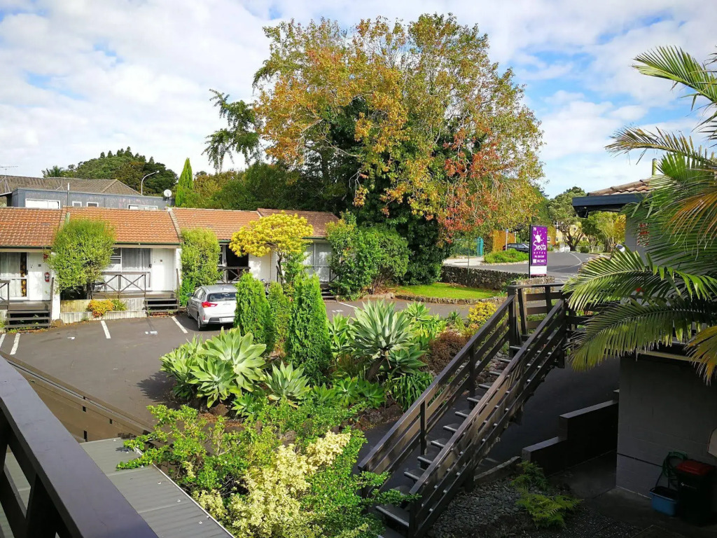 Siesta Motel